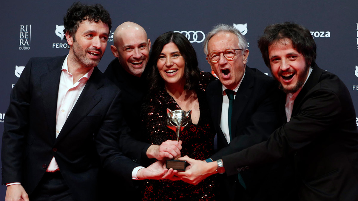 'As bestas' gana el Feroz a la mejor película dramática y Carla Simón a la mejor dirección