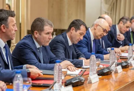 El Gobierno y la SEPI recelan ahora de que Indra compre la empresa de los Escribano