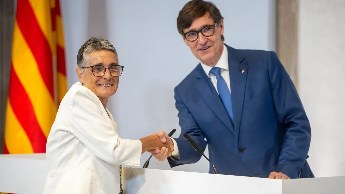 Illa destinará en 2025 un millón de euros a implantar el catalán en la sanidad pública