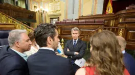 Varios barones exigen a Feijóo una moción de censura: «A la mafia se le combate con todo»