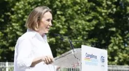 El PP justifica el plante de Ayuso a Pradales e Illa y recalca que la lengua de «todos» es el español